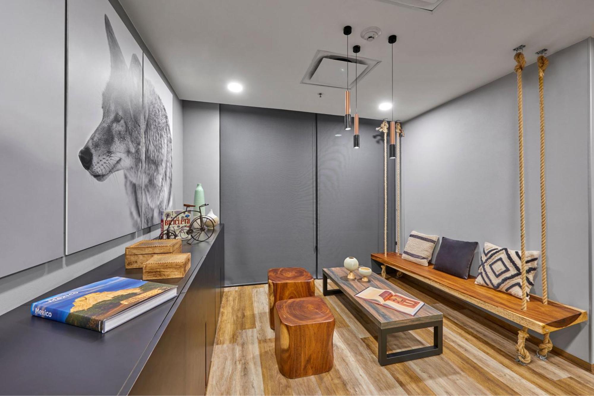 City Express Plus By Marriott 恩塞纳达港 外观 照片